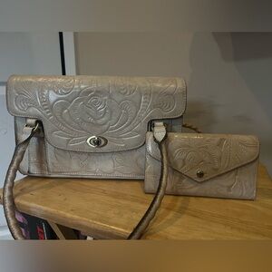 Patricia Nash white leather tooled handbag and wallet